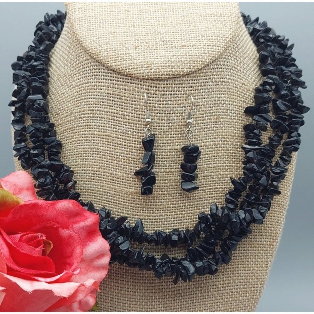 Artisan Handmade Black Chip Stone Multi Strand Statement Necklace &  Earrings